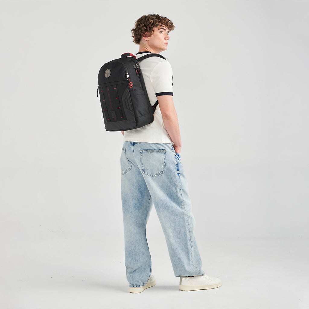 Mochila Negra DeadPool 1818 Tdf